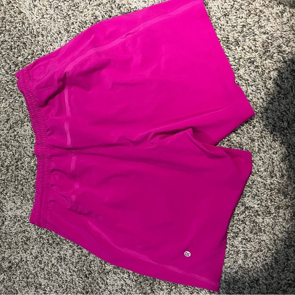 Lululemon Athletica Pace Breaker Shorts - Picture 2 of 5